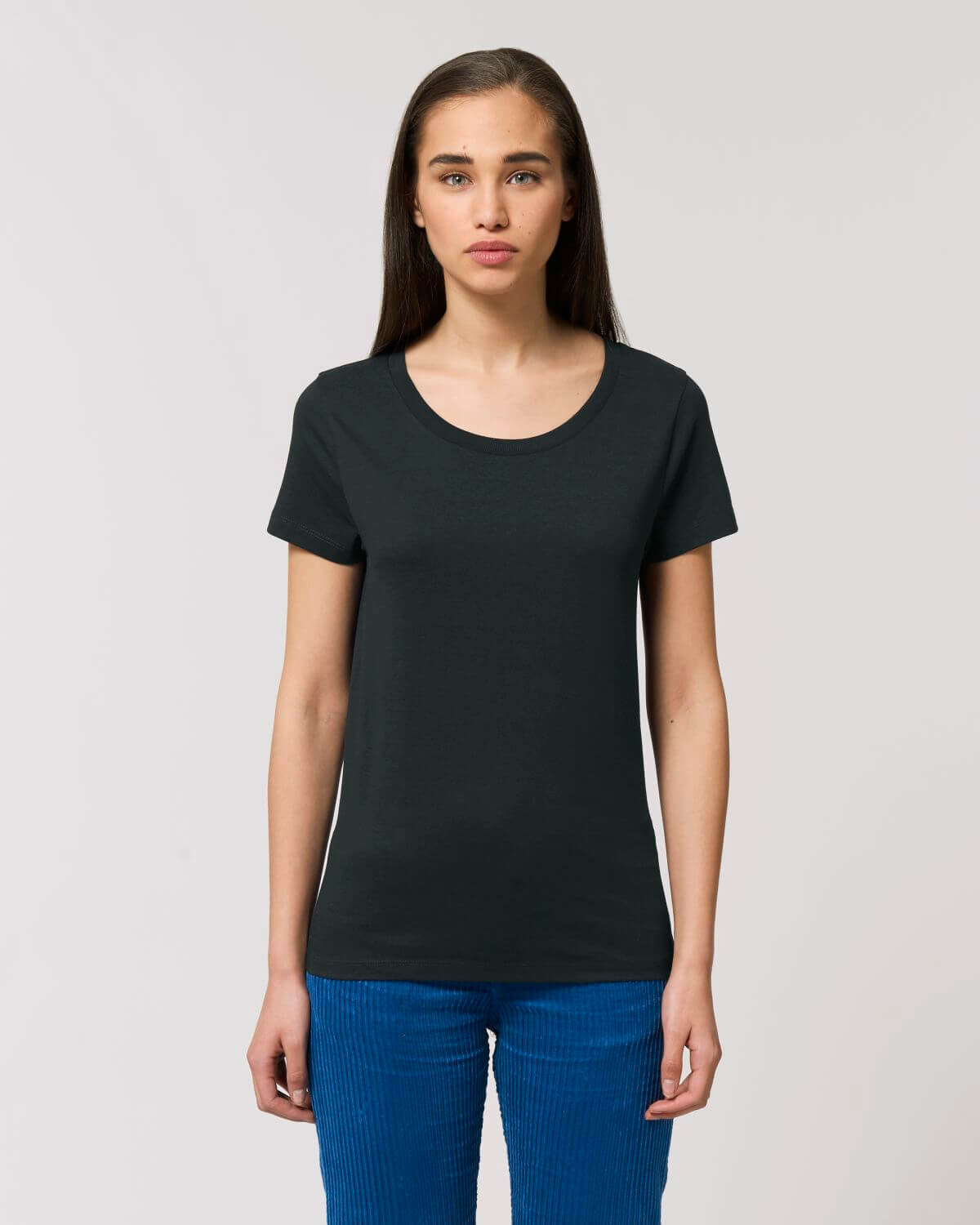 ESSENTIAL WOMEN'S T-SHIRT
